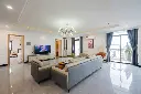 LG205933.webp