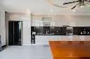 LG205948.webp