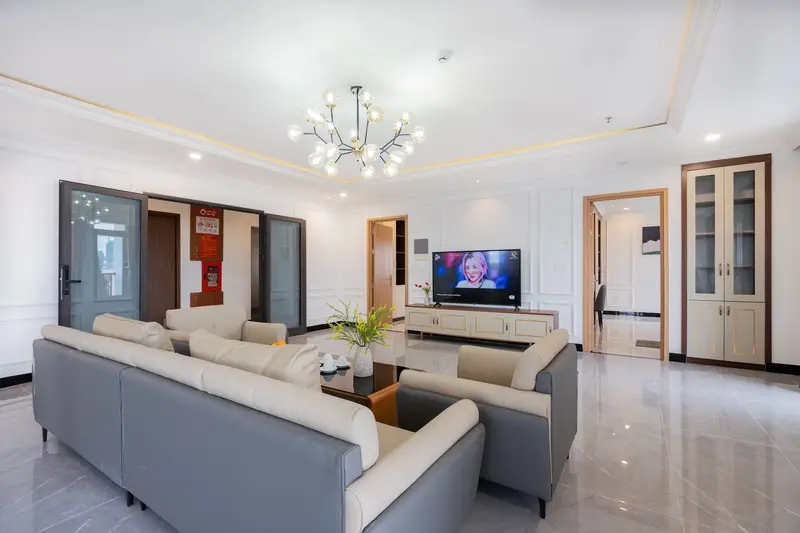 LG205931.webp