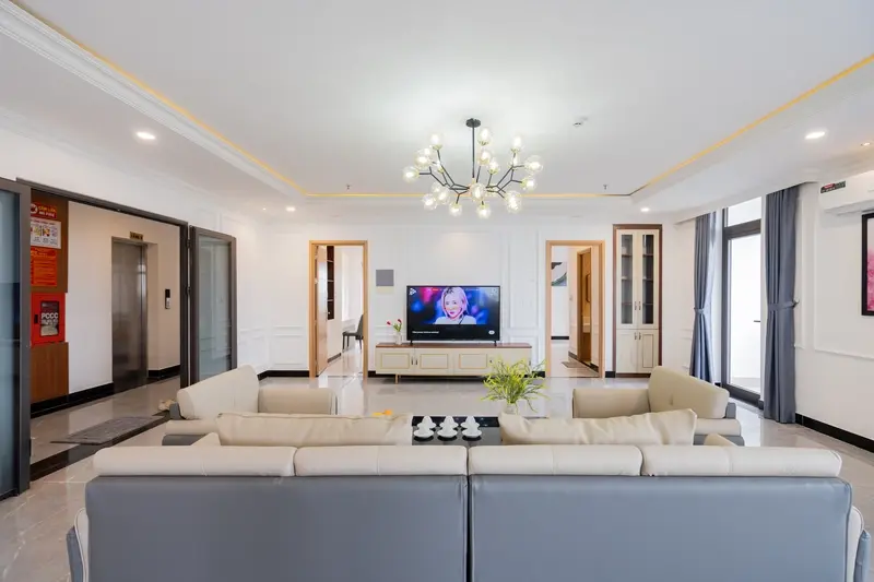 LG205938.webp