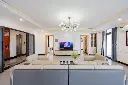 LG205938.webp