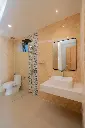 LG208438.webp