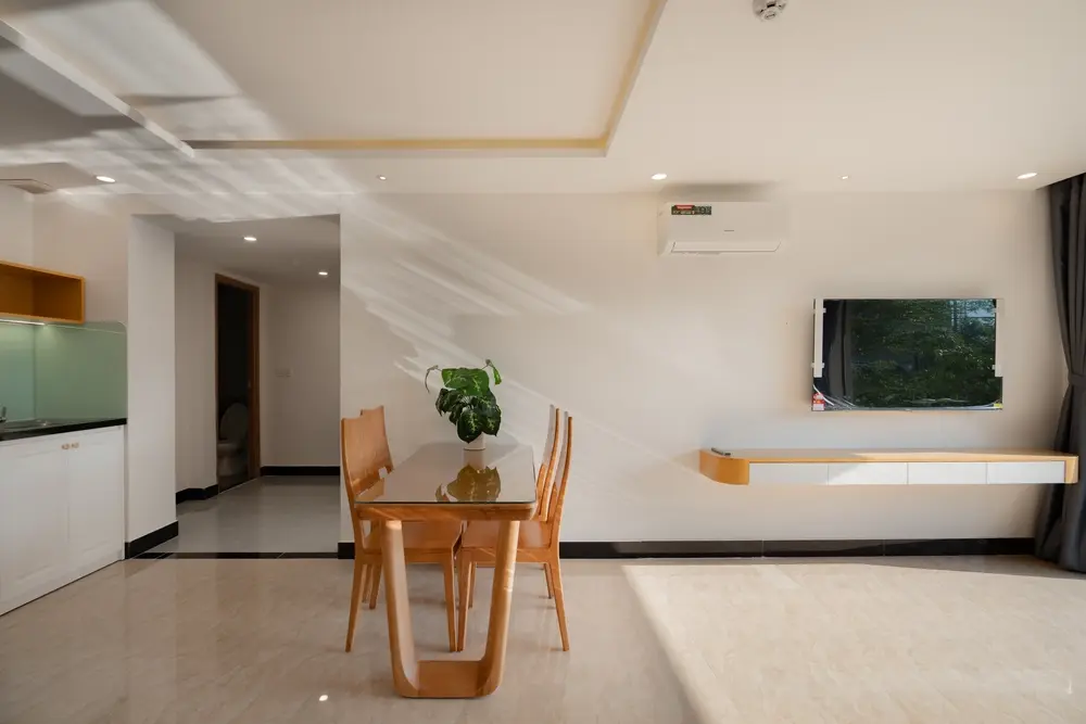 LG208381.webp