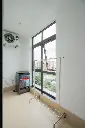 LG205667.webp
