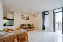 LG205656.webp